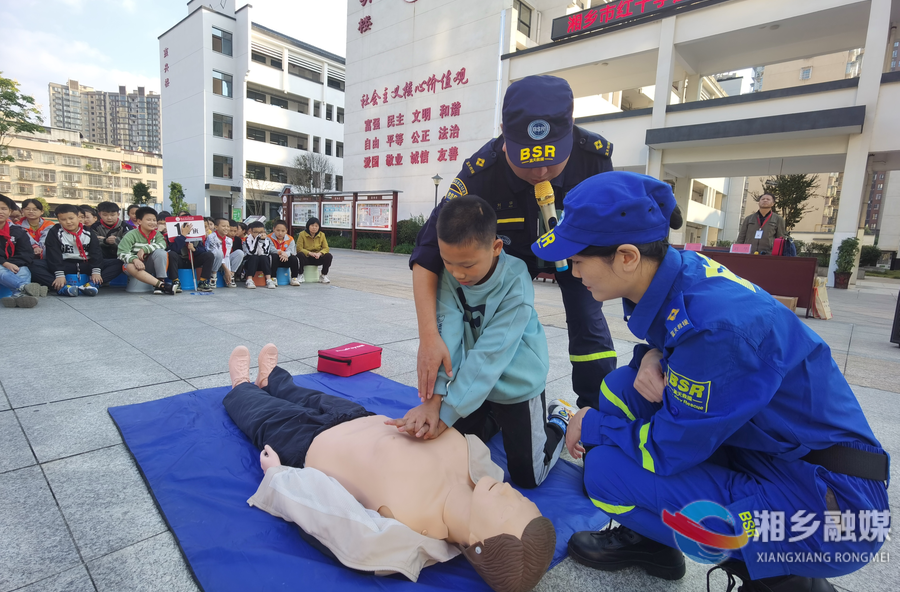 “救”在身边！急救知识进校园