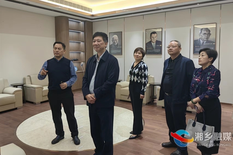 【狠抓项目年 全力拼经济】谢永根带队赴武汉招商考察