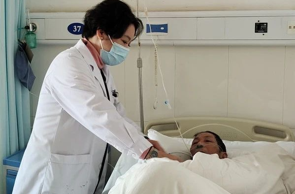 行医20余年 湘乡这位医生坚守医者仁心 勇攀医学高峰