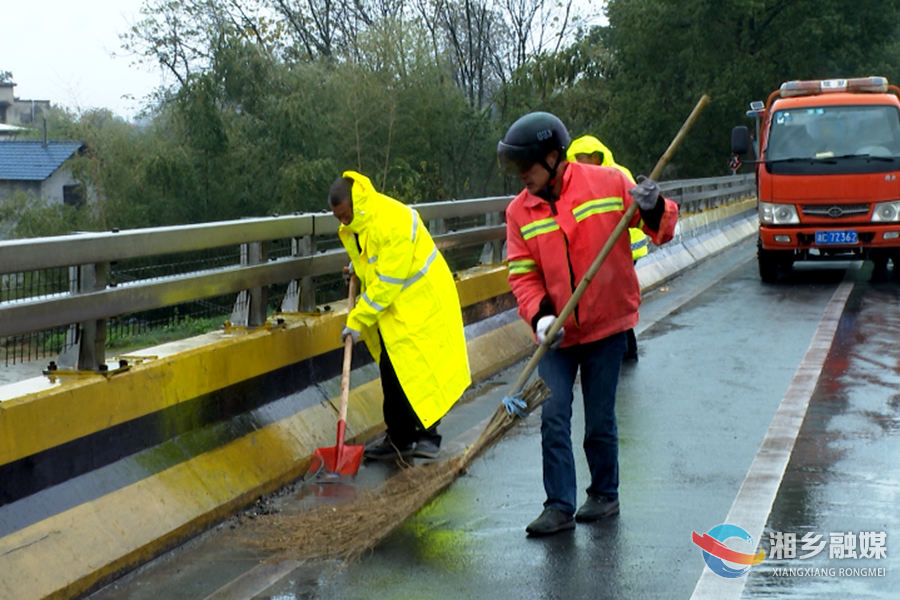 市交通运输局：多措并举 积极应对 保障道路交通安全畅通