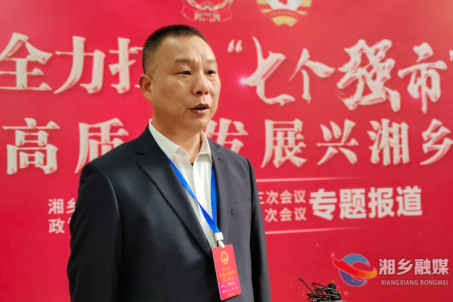 【两会声音】代表委员热议政府工作报告：聚焦新目标 奋力加油干