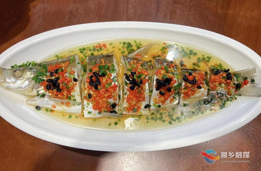 【龙城年味】吃花样大白刁 年年有“鱼”过新年