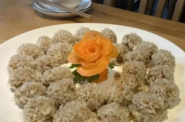 【龙城年味】吃甜糯“雪花丸”  过甜蜜团圆年