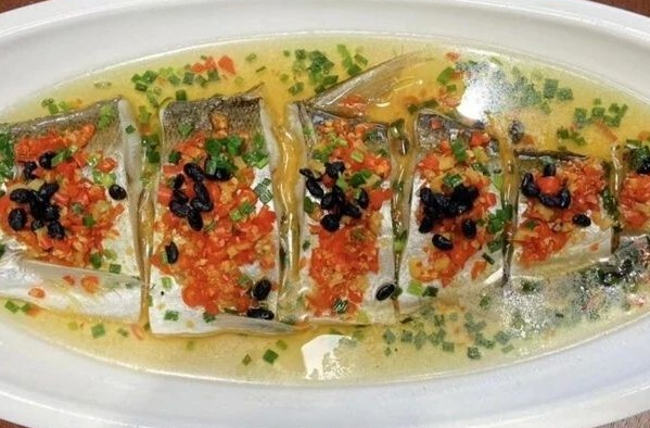 【龙城年味】吃花样大白刁 年年有“鱼”过新年