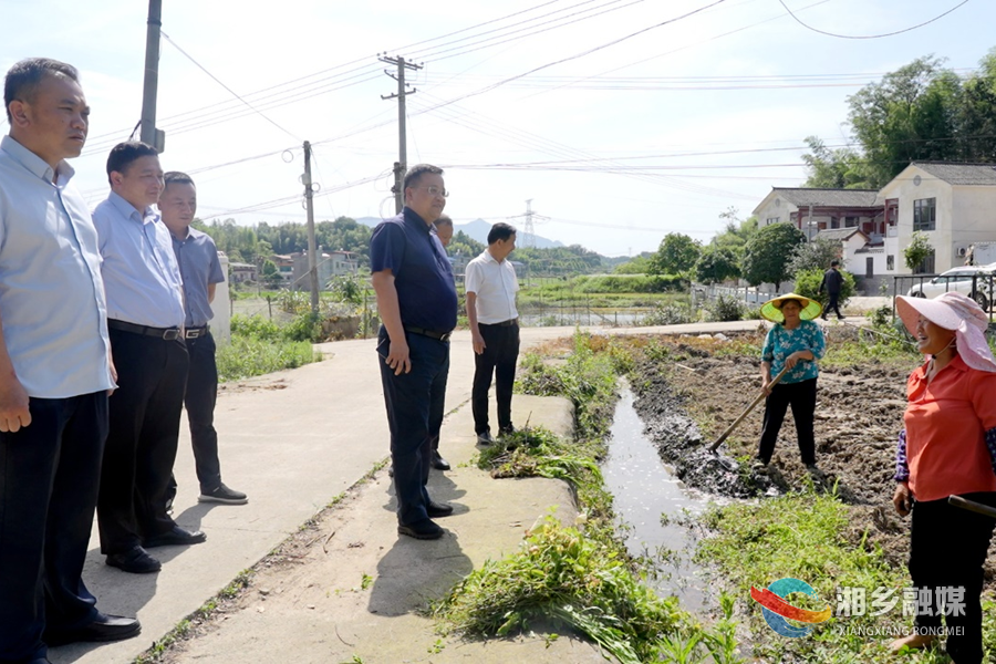 郭勇督查新增耕地“春苗”行动和建筑垃圾处理工作