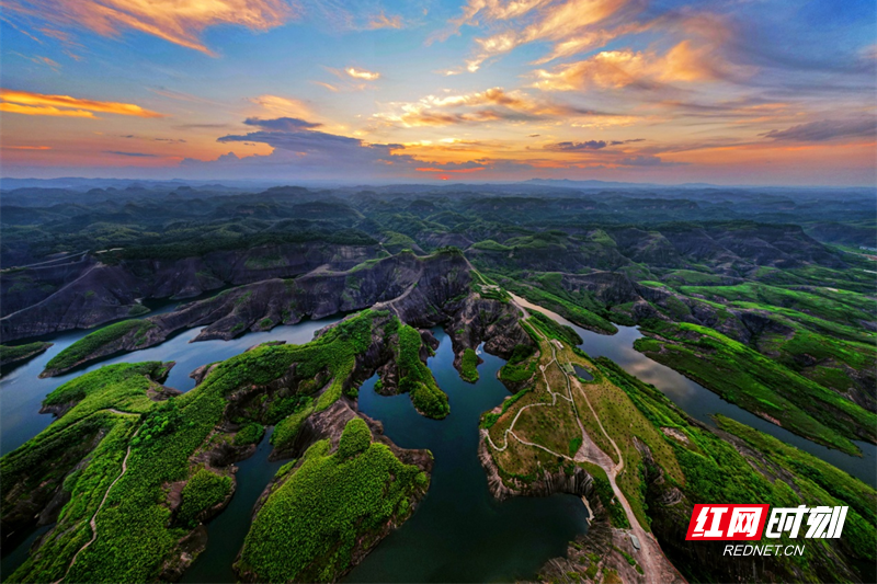 评论丨“一年两会”刷新的不仅是“进度条”