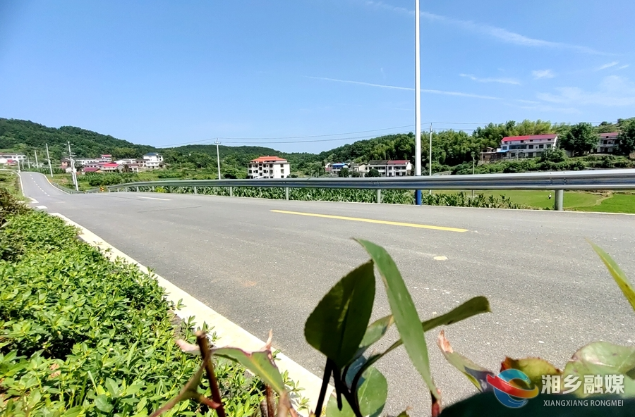 【“湘”村振兴】一条路“串”起毛田镇的乡村振兴梦