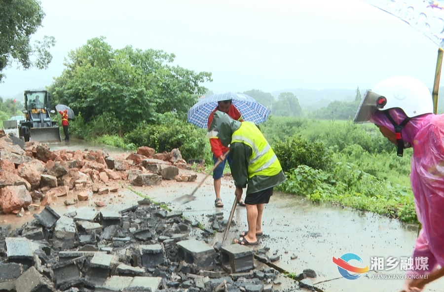 【迎战强降雨】市交通运输局：闻“汛”而动  紧急抢险保通畅