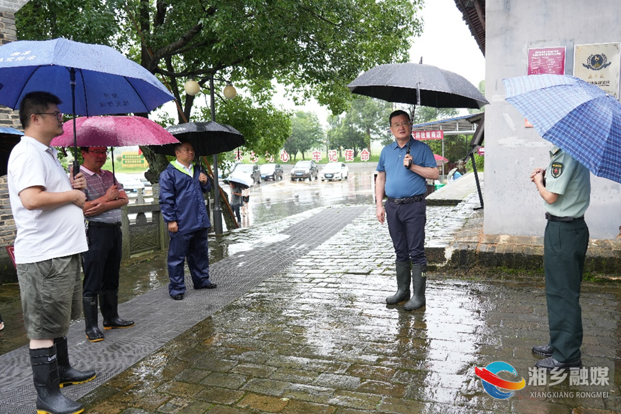 【迎战强降雨】赵新文赴乡镇督查防汛工作:坚决落实“四个一律”  确保应转尽转