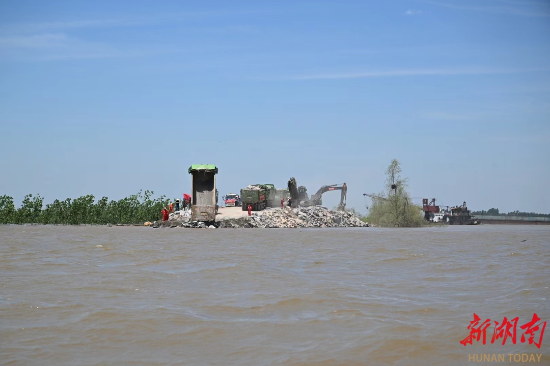 为何争分夺秒推进决口封堵合龙？