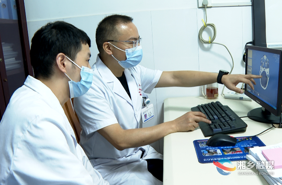 【身边的榜样·优秀医师】文圳：守护重症患者生命之光