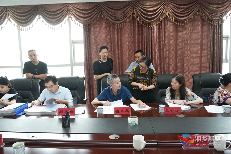 省督查组来湘乡督查城镇棚户区改造专项整治工作