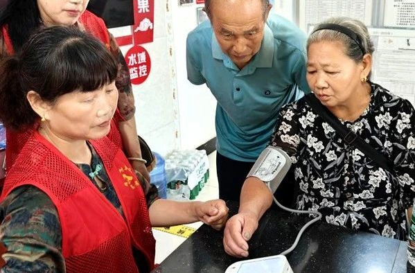 乐享中秋佳节 | 湘乡市倡树文明新风专项行动进行中