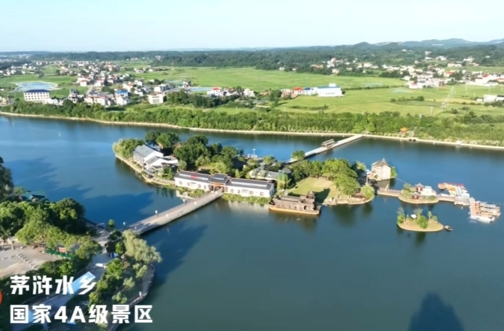 中秋假期去哪玩？和家人一起来茅浒水乡划船、烧烤、探险吧！