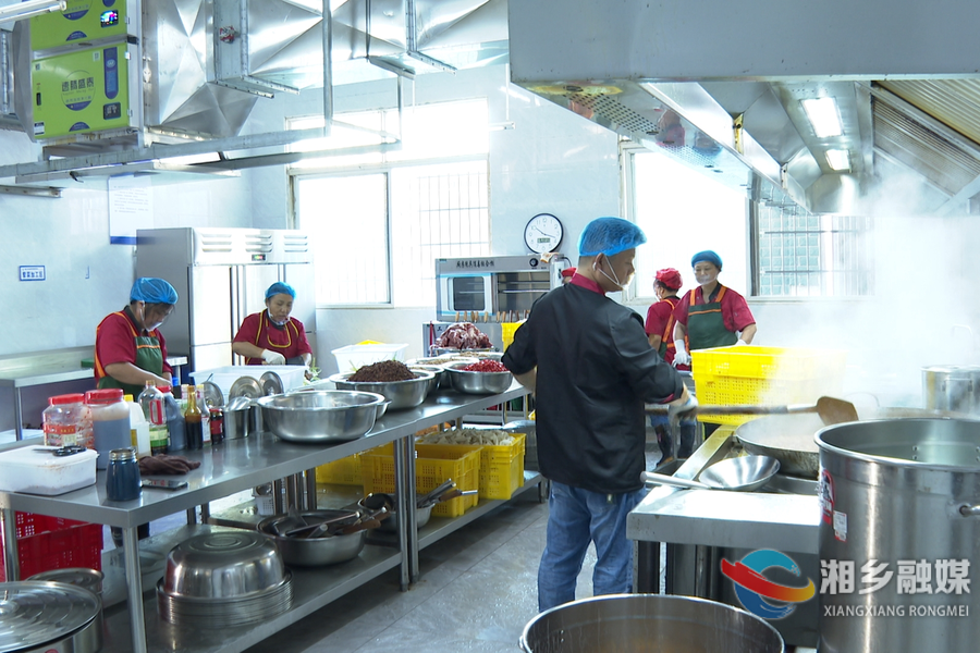 东皋学校：严把校园“食安关” 守护师生每一餐