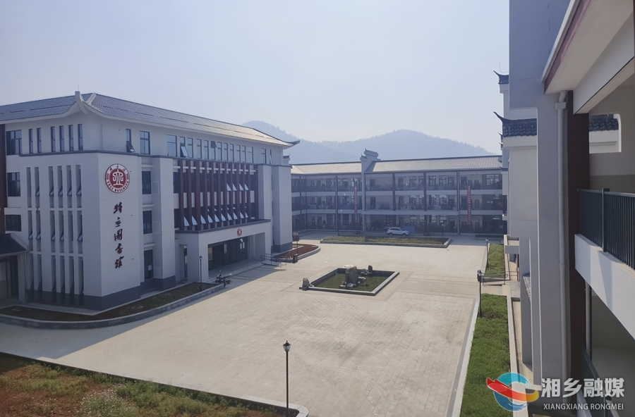 【“百日攻坚”行动】湘乡：“十大教育项目”助推 “教育强市”建设