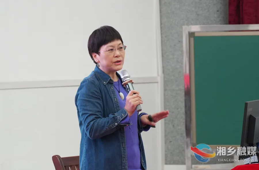 分享阅读 快乐成长!“文学照亮三湘”走进湘乡