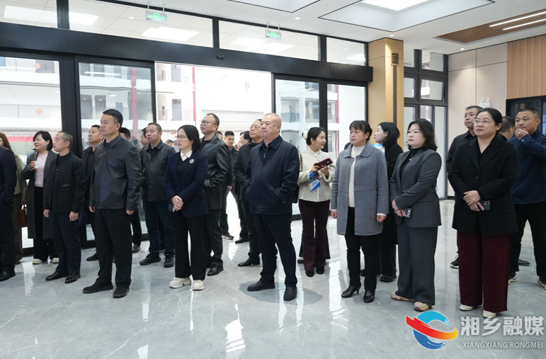 湘乡：发挥人大作用 推动项目建设