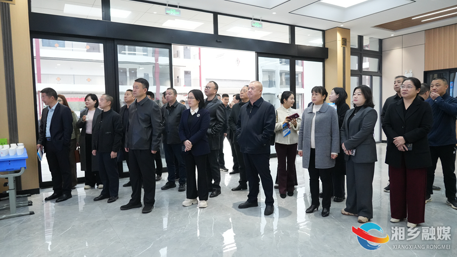 湘乡：发挥人大作用 推动项目建设