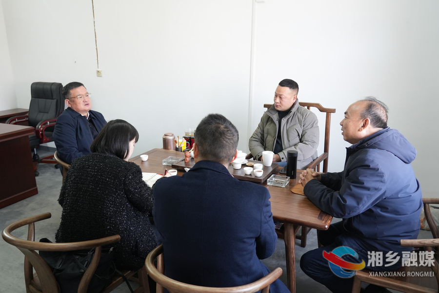 赵新文到栗山镇走访调研：坚持“项目为王” 集中精力抓项目