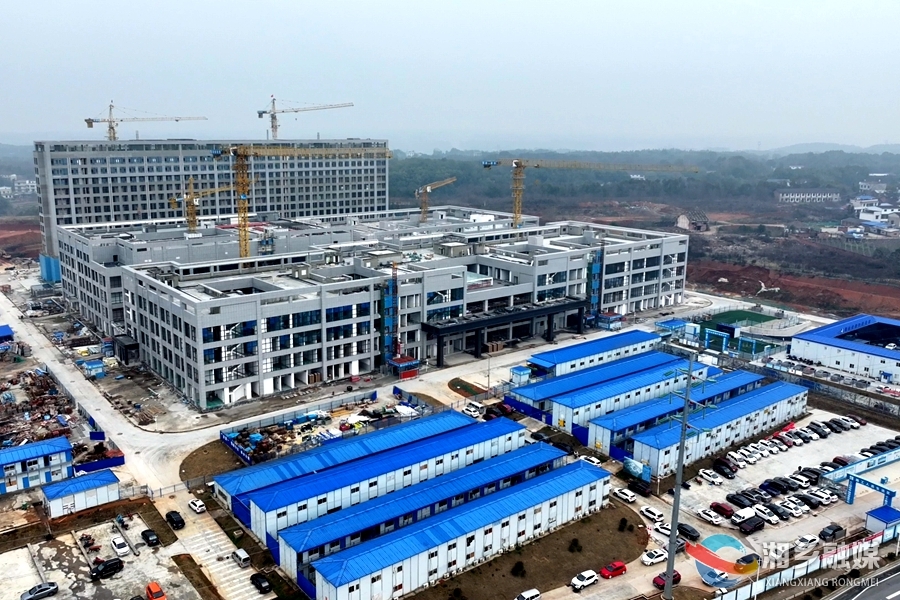 【改革创新年 全力拼经济】健康产业园项目：“满弓紧弦”开新局 预计年底投入使用