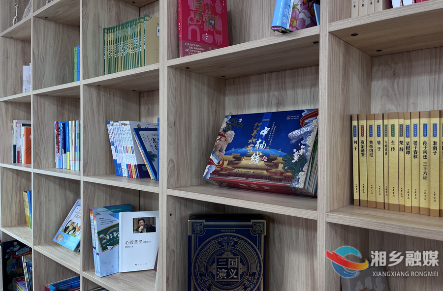 【我爱湘乡我的家】书香氤氲校园！ 湘乡这所农村学校有了图书馆