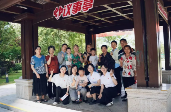 我爱湘潭我的家·“话文明”实践站长“秀” | 3天办一台晚会，城南社区的底气从何而来？