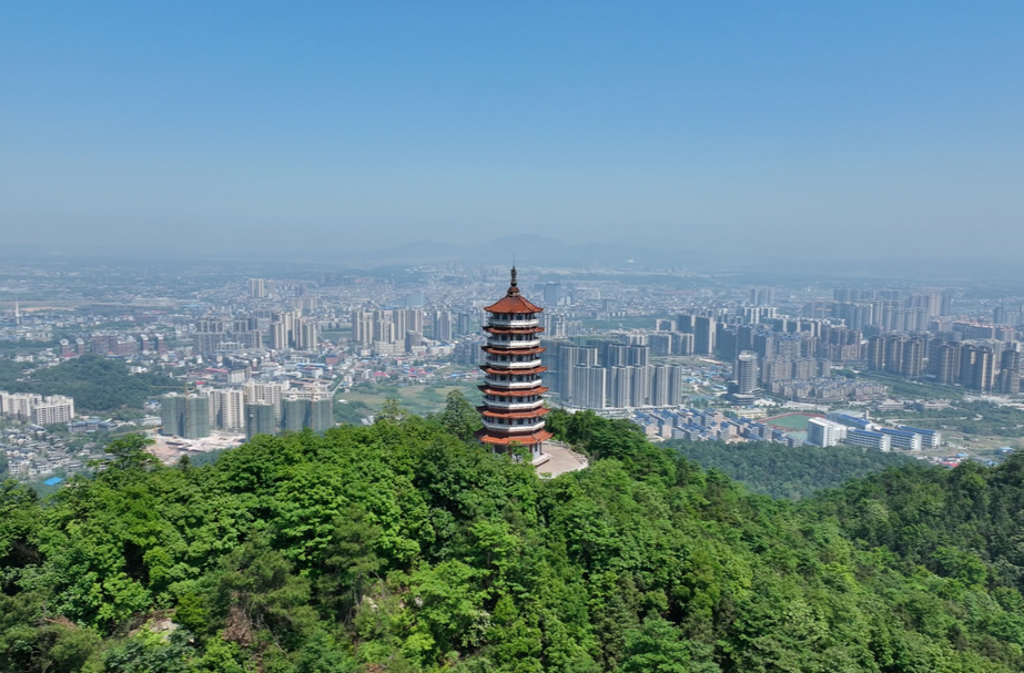 来！一起邂逅世界赠与湘乡的这抹春色