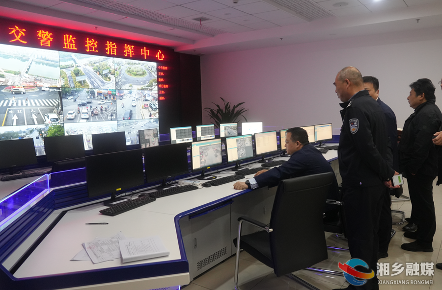 郭勇督查森林防火、道路交通安全等工作