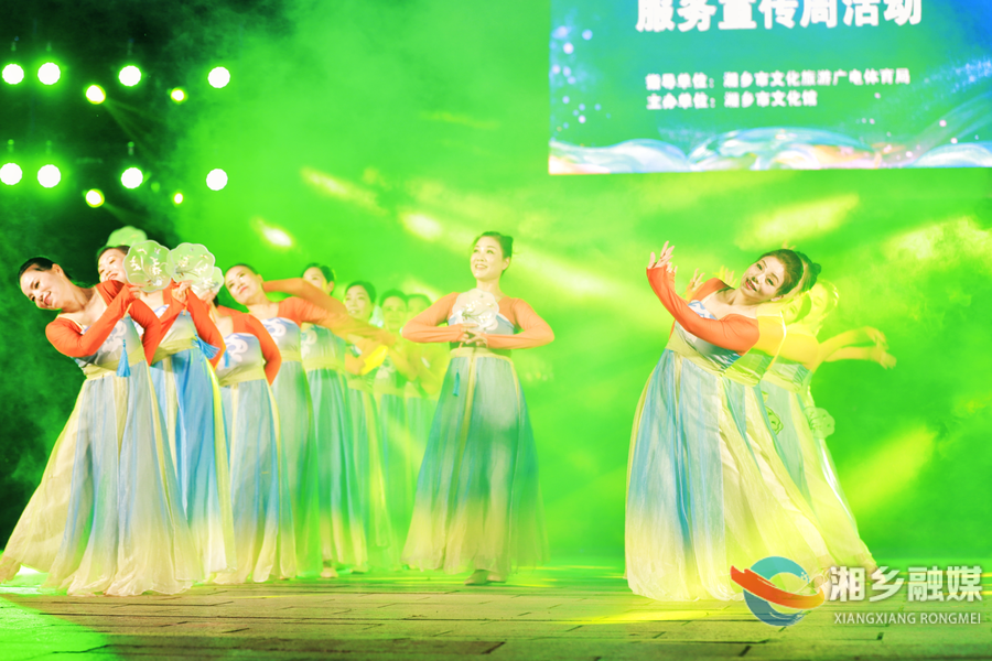 【我爱湘乡我的家】家门口看大戏！“月秀越开心·乐动龙城”群众文化活动精彩上演