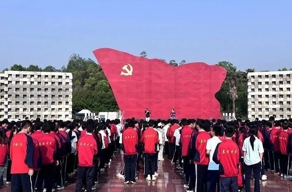 打造“行走的课堂”！湘乡市东台中学开展研学活动