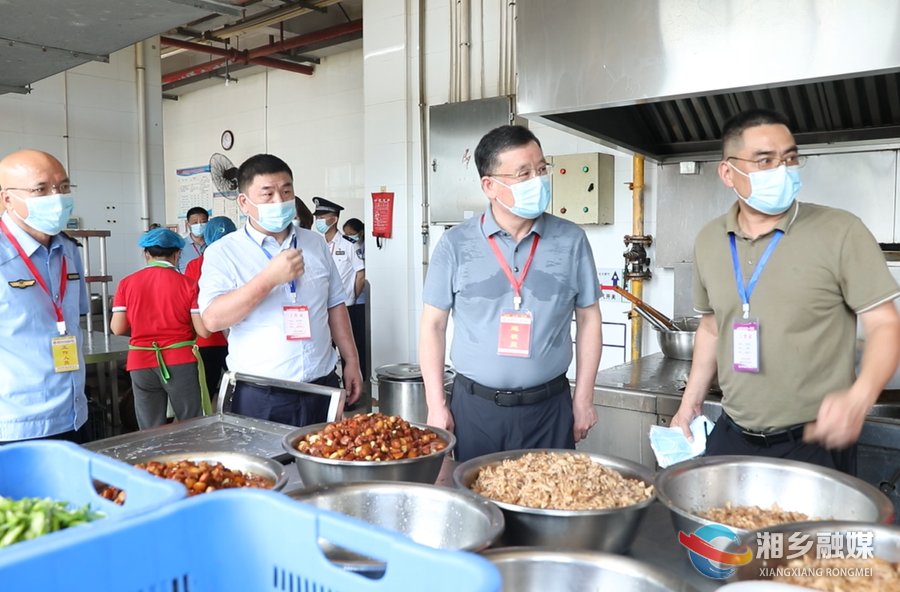 2025年高考 | 赵新文巡视高考工作：周密组织 全力护航“平安高考”