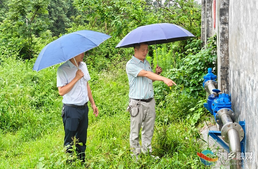 【锲而不舍落实中央八项规定精神】 改有成效，湖山中学彻底告别“用水荒”