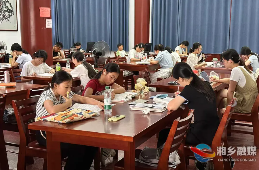 热化了？湘乡这个宝藏地，“充电”纳凉两不误！