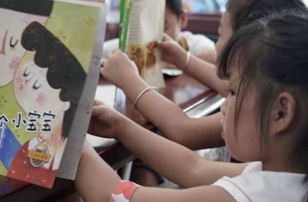 共享“悦”读好时光！湘乡农家书屋飘书香