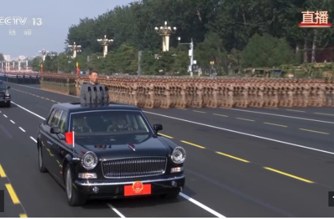 阅兵式完整视频丨习近平乘车检阅地面方队 受阅方队发出豪迈誓言