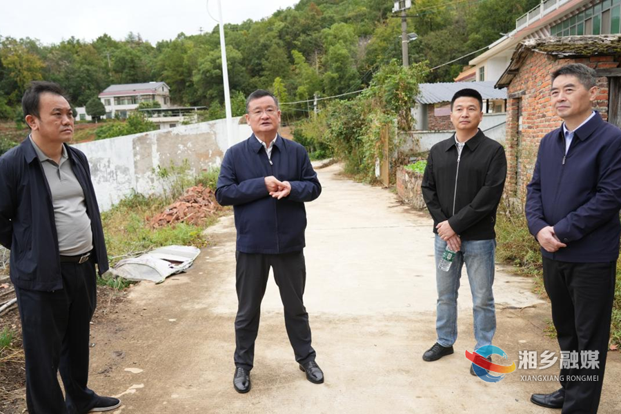赵新文深入棋梓镇调研棚改工作：心系民生安危 加速推进“暖心工程”