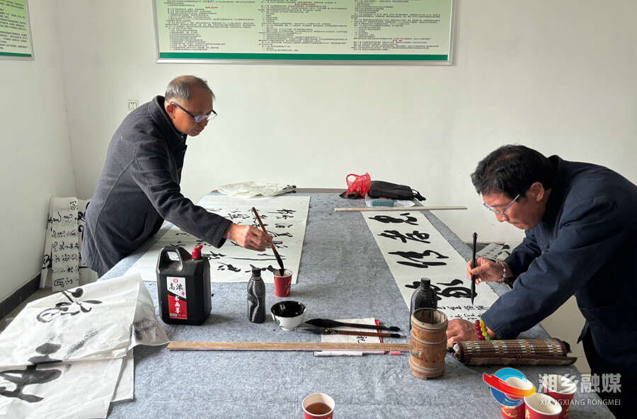 【爱满重阳】上峰村：“晒家训 比家风”共庆佳节