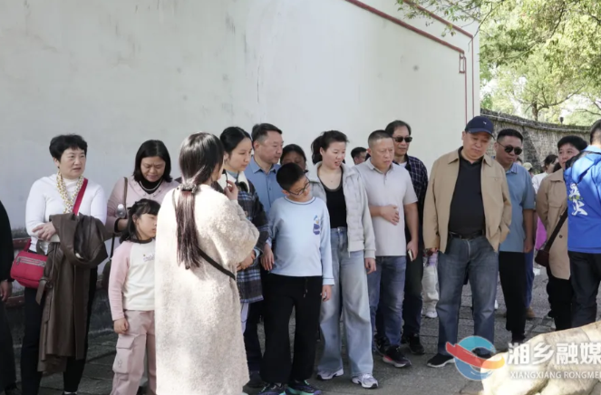 千名永州球迷游湘乡！红色文旅为“湘超”添活力