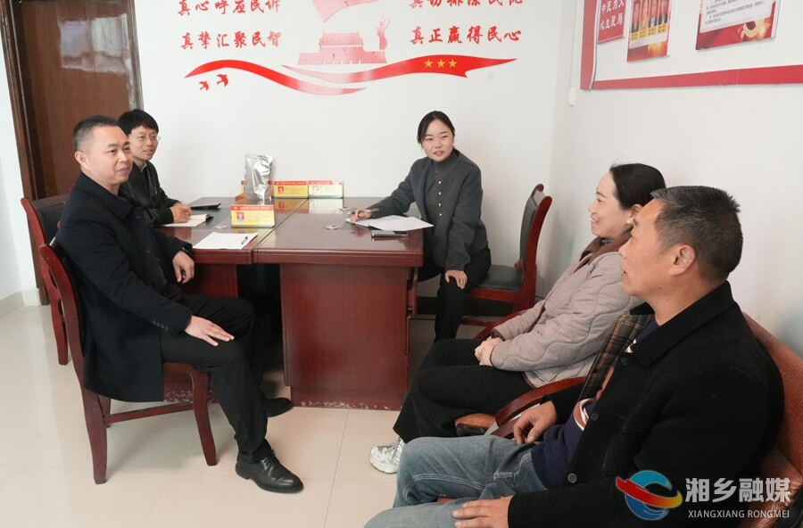 【政协风采】政协白田镇委员学习活动小组：扎根一线履职 贴心为民担当