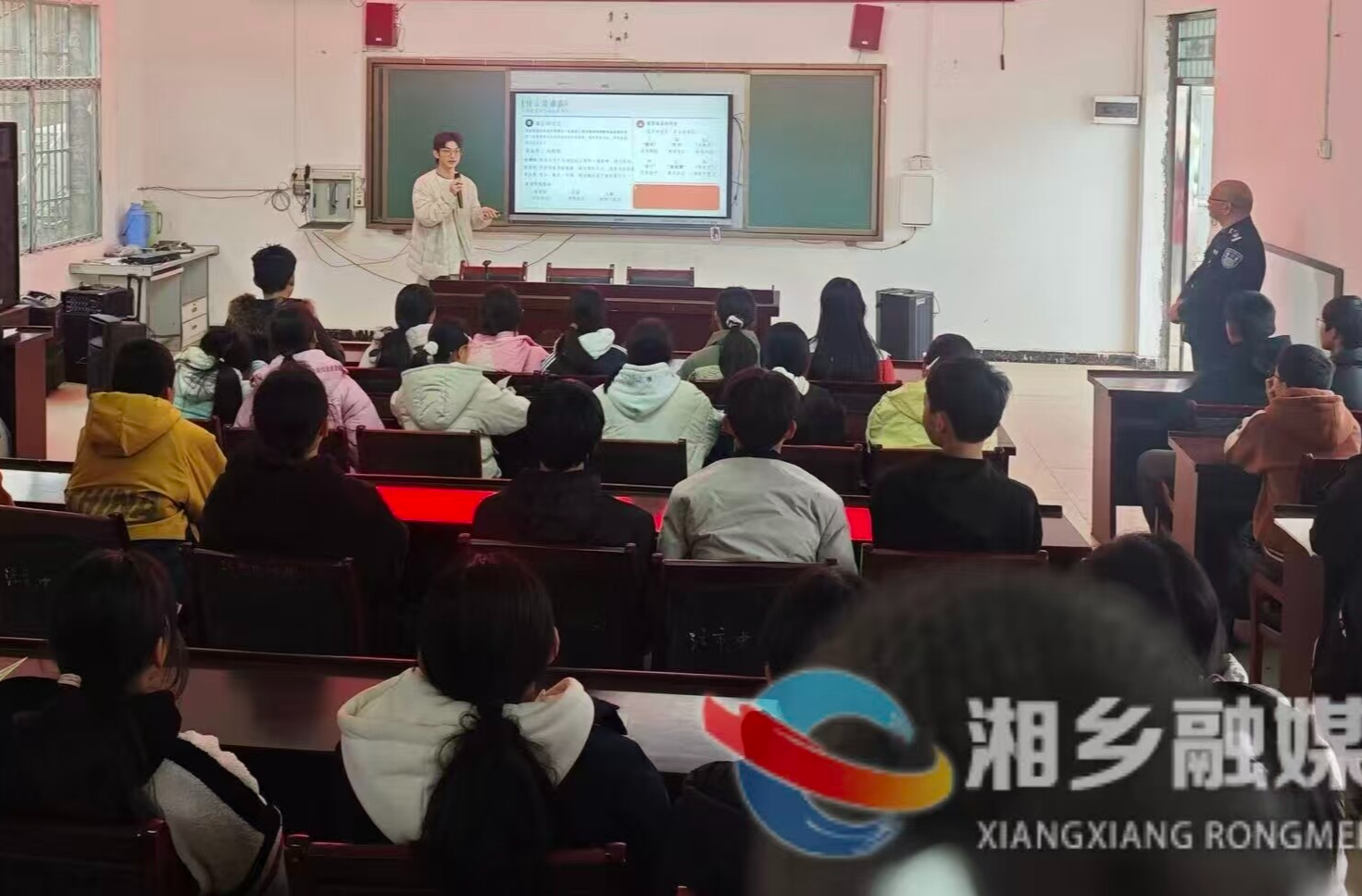 [潭市镇]筑牢校园安全防线 护航青春成长之路