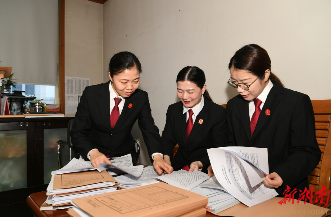 敢破善立 司法护航——记“全省担当作为优秀干部”刘雅静