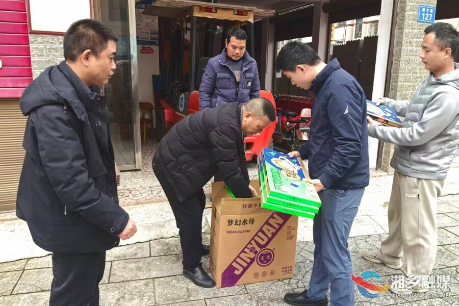 东山街道：烟花爆竹可“兑换” 上门回收送“福”来