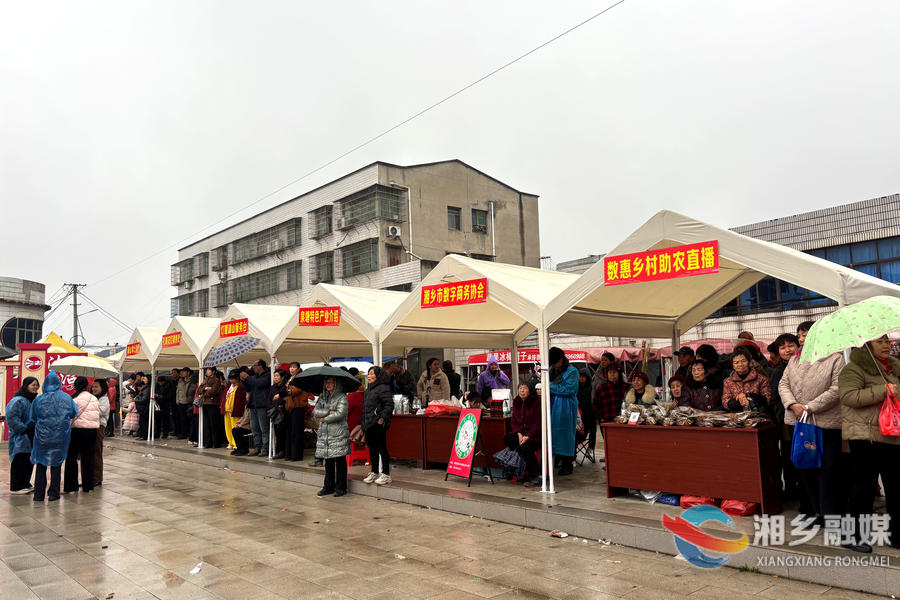 泉塘镇湖山村：民俗盛宴“火”出圈 乡村经济“活”起来