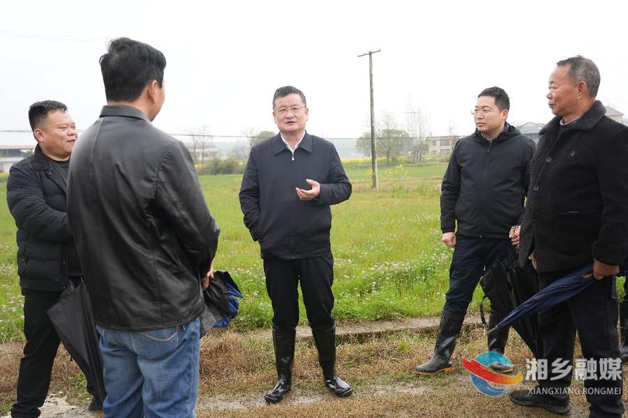 赵新文调研春耕备耕工作时强调：抢抓农时 坚决打赢春季农业生产“第一仗”