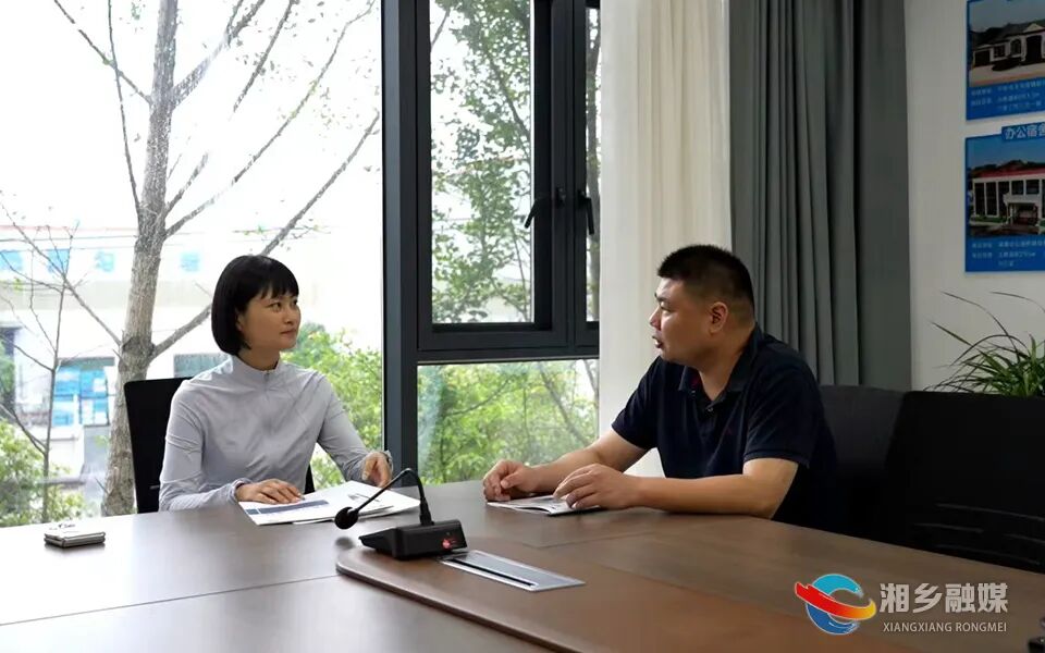 【企业吹哨 专员报到】李海威：下沉一线解企忧 贴心服务助企兴