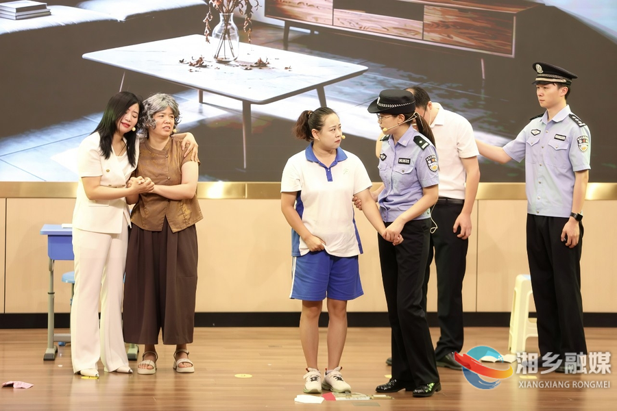 湘乡芙蓉学校：禁毒宣传“走新”更“走心”