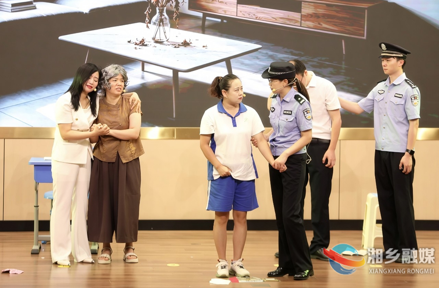 湘乡芙蓉学校：禁毒宣传“走新”更“走心”