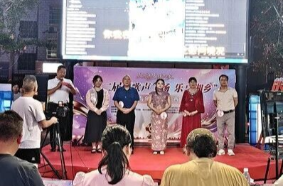 第二届“歌声飞扬，乐享湘乡”歌唱比赛海选火热开赛