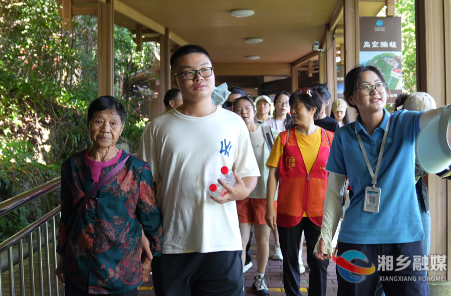 一段孝心之旅 一场双城奔赴——湘乡融媒一名新人记者的随行采访札记
